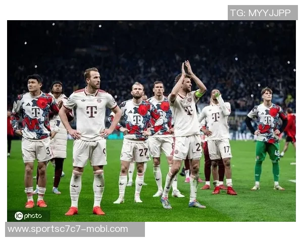 穆勒透露与拜仁保持联系已与高层探讨未来合作机会